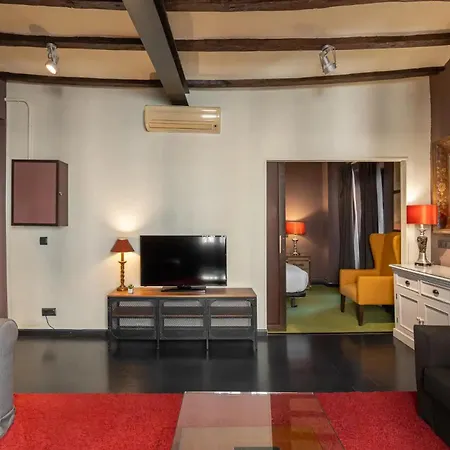 U-nique Pou Apartament Barcelona