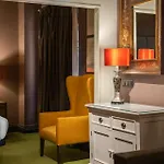 U-nique Pou Apartment